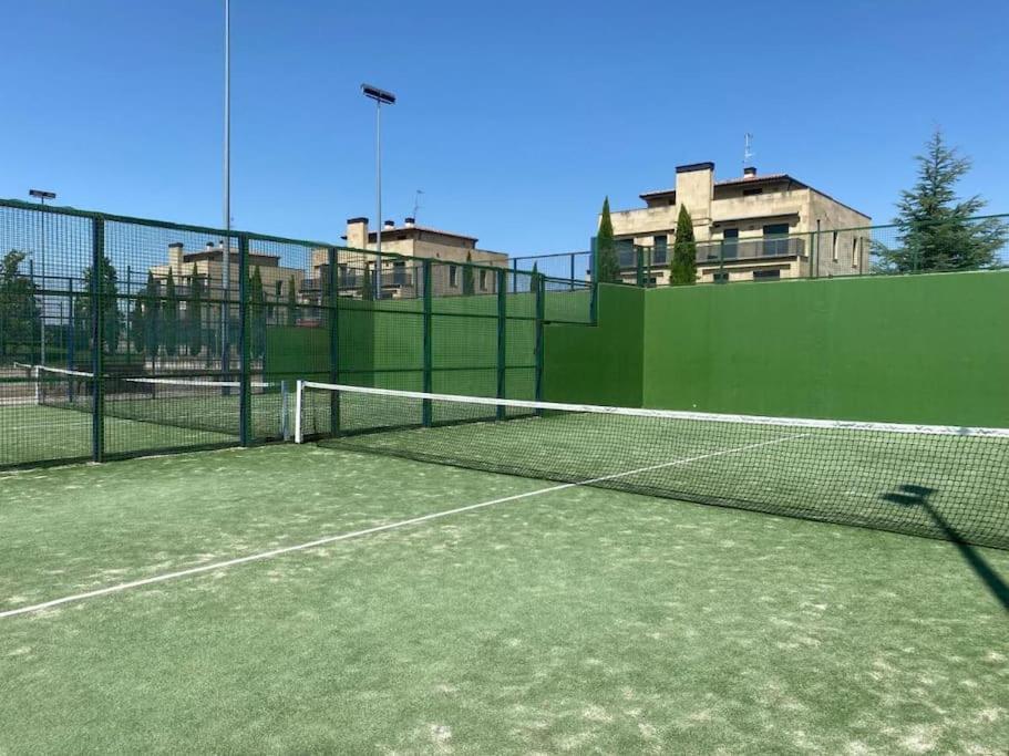 Chalet En Ciruena Con Barbacoa Kültér fotó